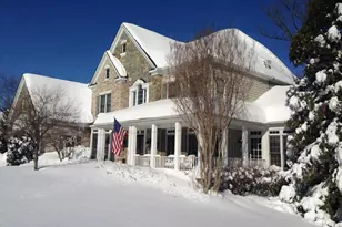 12650 Rose Crest Ct, Fairfax, VA 22033 - Photo 2