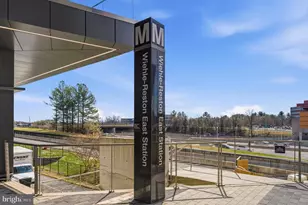 1878 Easterly Rd, Reston, VA 20190 - Photo 56