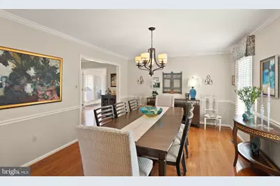 813 Lunenburg Road, Great Falls, VA 22066 - Photo 8