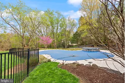 813 Lunenburg Road, Great Falls, VA 22066 - Photo 82