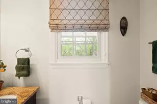 813 Lunenburg Rd, Great Falls, VA 22066 - Photo 40