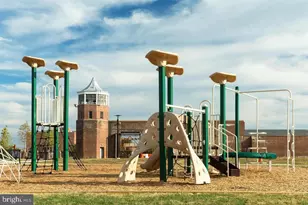 8358 Sallyport St, Lorton, VA 22079 - Photo 2