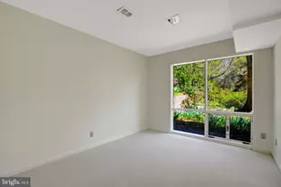 7400 Rebecca Dr, Alexandria, VA 22307 - Photo 36