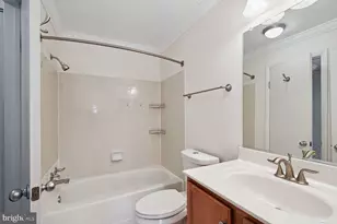 11715 Olde English Dr, Reston, VA 20190 - Photo 18