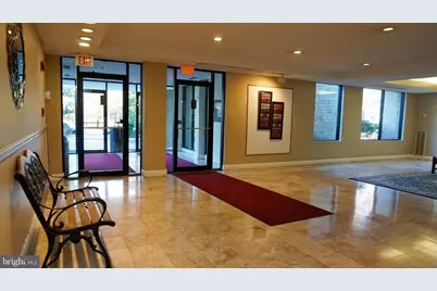 3100 S Manchester Street #304, Falls Church, VA 22044 - Photo 2