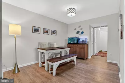 10200 Bushman Drive #121, Oakton, VA 22124 - Photo 2