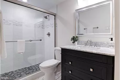 7985 Foxmoor Drive, Dunn Loring, VA 22027 - Photo 12