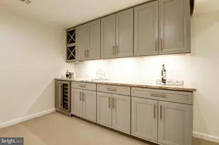 7985 Foxmoor Dr, Dunn Loring, VA 22027 - Photo 38