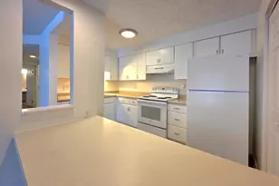 8380 Brockham Dr, Alexandria, VA 22309 - Photo 6