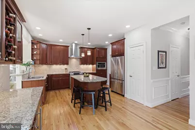 314 Orchard Court NW, Vienna, VA 22180 - Photo 16