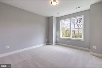 125 Casmar Street SE, Vienna, VA 22180 - Photo 32