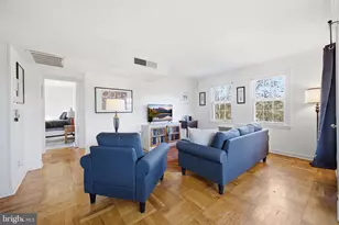 6611 E Wakefield Dr, Alexandria, VA 22307 - Photo 8