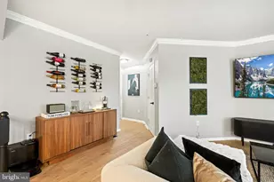 12906 Fair Briar Ln, Fairfax, VA 22033 - Photo 4