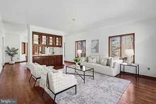 8406 Cathedral Forest Dr, Fairfax Station, VA 22039 - Photo 4