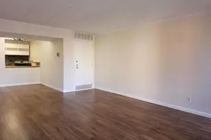 5709 Indian Ct, Alexandria, VA 22303 - Photo 6