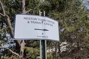 1891 Crescent Park Dr, Reston, VA 20190 - Photo 36