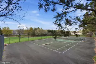 5601 Willoughby Newton Dr, Centreville, VA 20120 - Photo 38