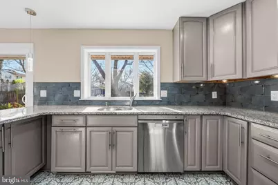 5404 Nutting Drive, Springfield, VA 22151 - Photo 12