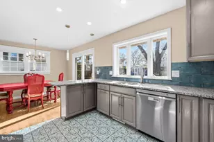 5404 Nutting Dr, Springfield, VA 22151 - Photo 10