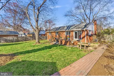 5404 Nutting Drive, Springfield, VA 22151 - Photo 32