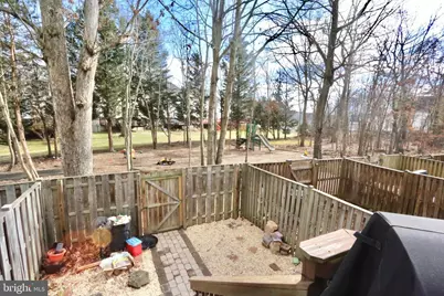 6623 Skylemar Trail, Centreville, VA 20121 - Photo 24