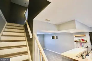 6623 Skylemar Trail, Centreville, VA 20121 - Photo 8