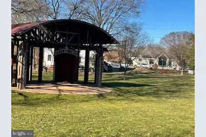 210 Courthouse Circle SW, Vienna, VA 22180 - Photo 60