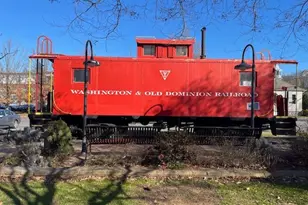 210 Courthouse Cir SW, Vienna, VA 22180 - Photo 58