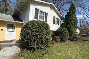 210 Courthouse Cir SW, Vienna, VA 22180 - Photo 6