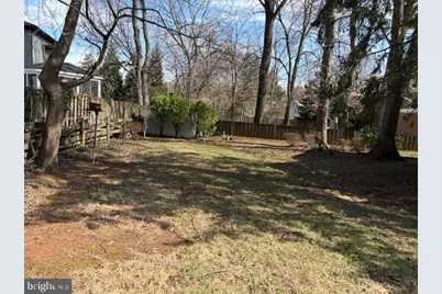 210 Courthouse Circle SW, Vienna, VA 22180 - Photo 22