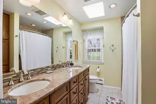 12012 Canter Ln, Reston, VA 20191 - Photo 12