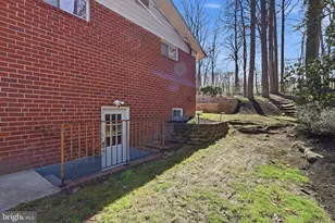 5613 Eastbourne Dr, Springfield, VA 22151 - Photo 32