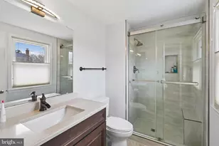 12810 Lady Fairfax Cir, Herndon, VA 20170 - Photo 30