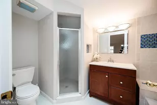 9720 Five Oaks Rd, Fairfax, VA 22031 - Photo 56