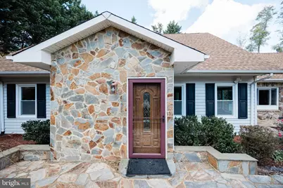 9720 Five Oaks Road, Fairfax, VA 22031 - Photo 4