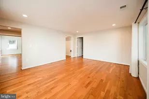 9720 Five Oaks Rd, Fairfax, VA 22031 - Photo 32