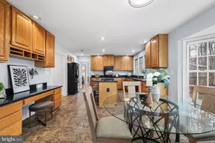 8648 Chase Glen Cir, Fairfax Station, VA 22039 - Photo 30