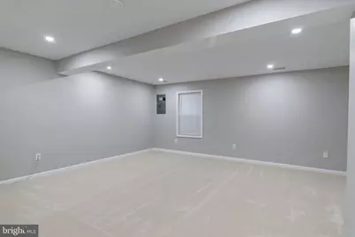 4445 Holly Avenue, Fairfax, VA 22030 - Photo 32