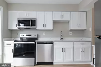 4445 Holly Avenue, Fairfax, VA 22030 - Photo 6