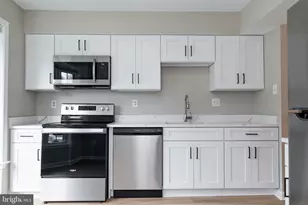 4445 Holly Ave, Fairfax, VA 22030 - Photo 6