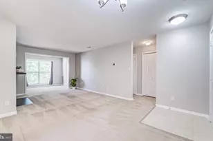 10300 Appalachian Cir, Oakton, VA 22124 - Photo 8