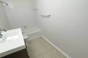 10300 Appalachian Cir, Oakton, VA 22124 - Photo 12