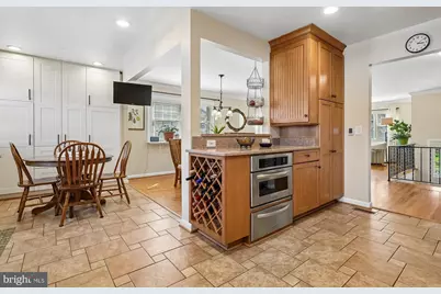 8435 Cherry Valley Lane, Alexandria, VA 22309 - Photo 18