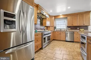 8435 Cherry Valley Ln, Alexandria, VA 22309 - Photo 20