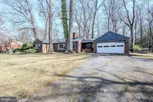 4731 Spruce Ave, Fairfax, VA 22030 - Photo 4