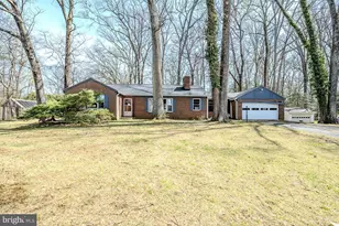 4731 Spruce Ave, Fairfax, VA 22030 - Photo 2