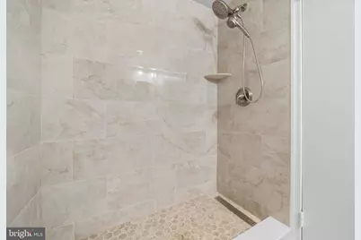 3824 Persimmon Circle, Fairfax, VA 22031 - Photo 16