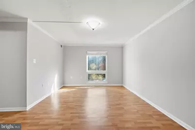 611 Center Street #101, Herndon, VA 20170 - Photo 20