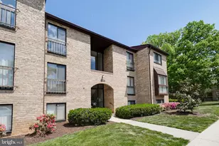 2054 Royal Fern Ct, Reston, VA 20191 - Photo 4