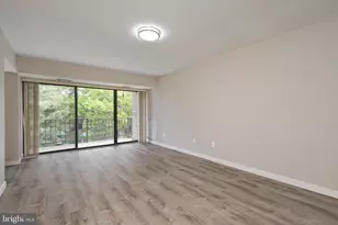 2054 Royal Fern Ct, Reston, VA 20191 - Photo 6